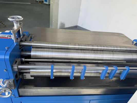 Akıllı Sert Kapak Kitap Makinesi Dört Taraf Katlama Kutu Yapıcı